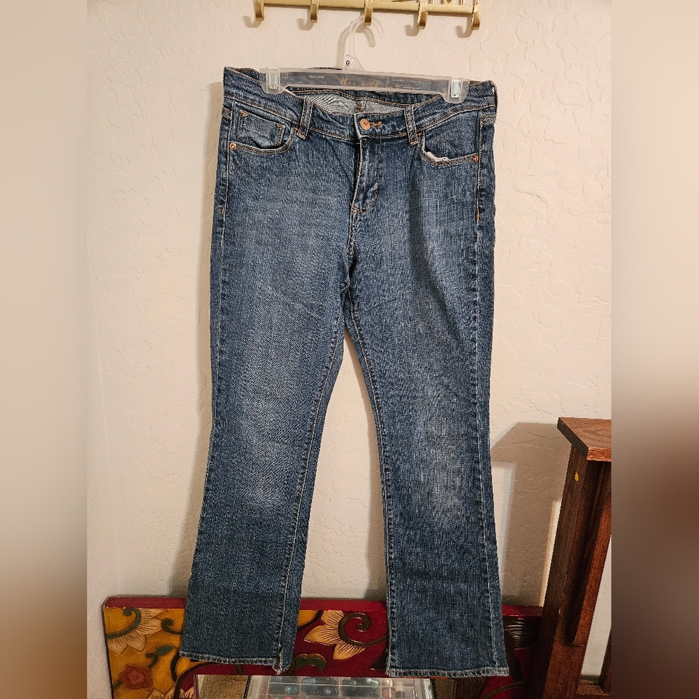Old Navy Women's Straight Leg Blue Jeans